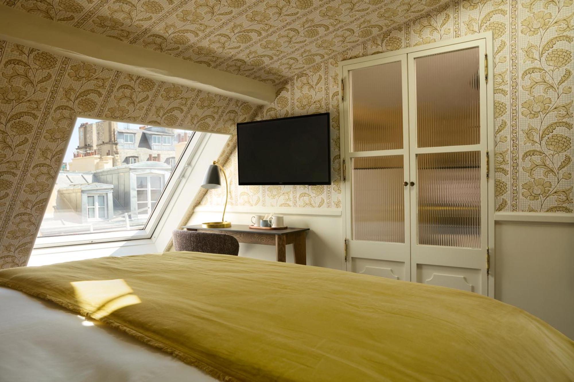 Double Room,1771488692:JPEG